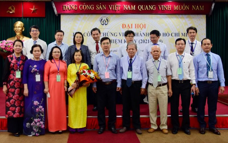 Hội Công chứng viên TP.HCM kịp thời cảnh báo giả người, giả giấy tờ