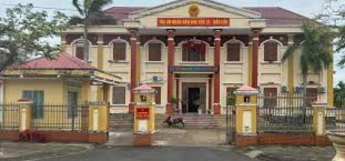 Tòa ‘bóc phốt’ ngân hàng cho vay tiêu dùng với lãi suất vượt trần