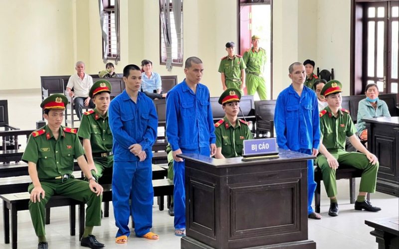 15 năm 6 tháng tù cho kẻ nổ súng vì bị chắn lối đi