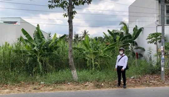 1 văn phòng công chứng phải bồi thường cho người mất đất hơn 7,4 tỉ đồng