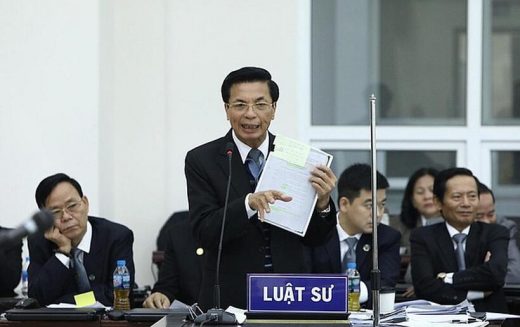 Vượt quá giới hạn điều chỉnh và tự chủ nghề nghiệp – Trường hợp chủ tịch xã có thẩm quyền đình chỉ hành nghề luật sư