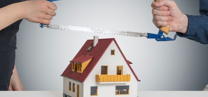 LY HÔN NHƯNG CHƯA CHIA TÀI SẢN: SAU NÀY CÓ QUYỀN YÊU CẦU CHIA KHÔNG?